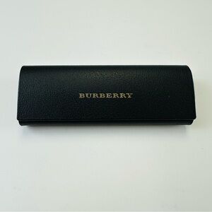 Burberry brown case for eyeglasses or sunglasses